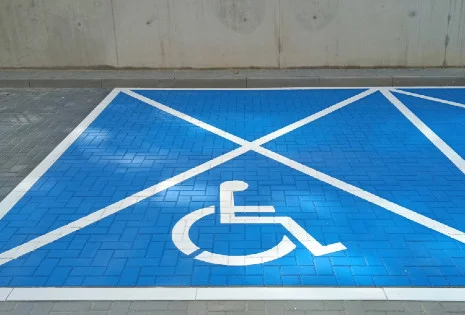 Miejsca postojowe dla osób niepełnosprawnych
